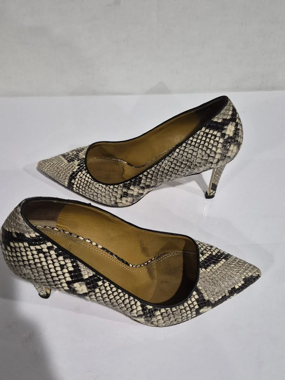 Tory Burch Black and Cream Snake-Print Pointed Toe Pumps 8.5M